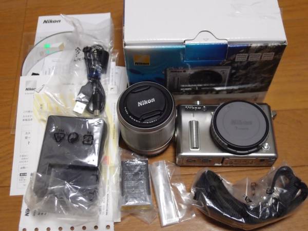 ▽ニコン Nikon ミラーレス AW1 レンズキット 超美品 Nikon 1 AW1