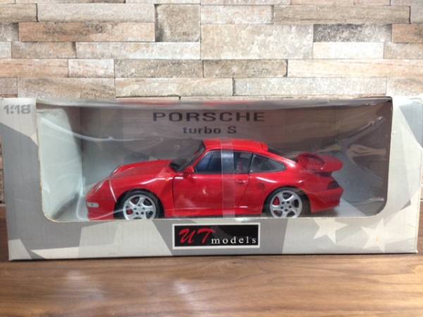 レア UT models 1/18 PORSCHE turbo S ポルシェ ターボ おもちゃ