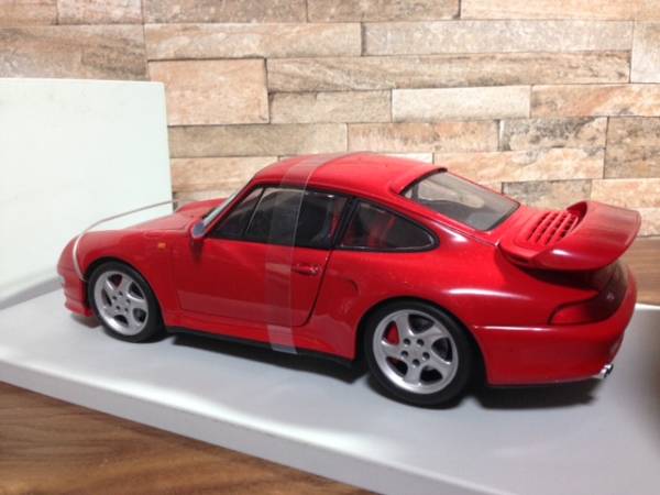 レア UT models 1/18 PORSCHE turbo S ポルシェ ターボ おもちゃ