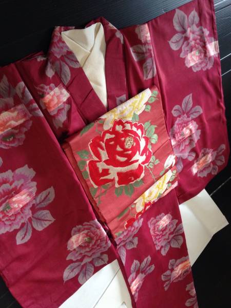 薔薇色に薔薇　春色着物　中振袖　大正ロマンアンティーク
