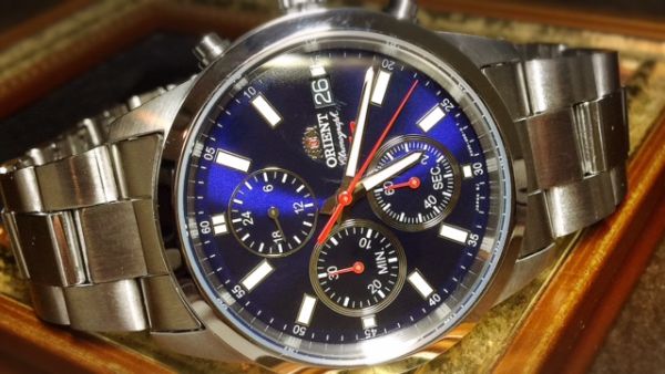 新品オリエント ORIENT 日本製 クロノグラフ クオーツ 腕時計(0)