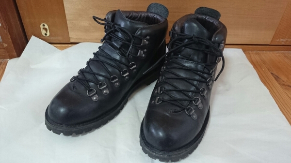 ゴールデンレトリバー マウンテンブーツ 27.0 ダナー 風