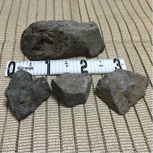 ADA 万天石 約4.８キロ！