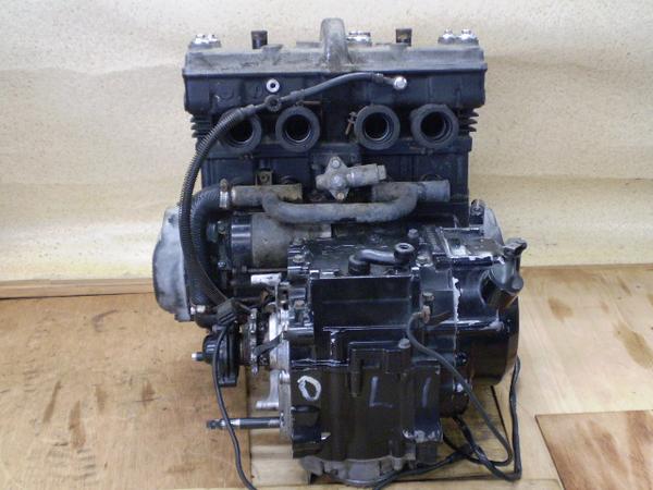 HF8436 GPX400 エンジン・ジャンク ZX400F-0031 【公式通販】