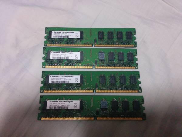 M690 DDR2 800 SANMAX PC2-6400 2GB X 4枚 計8GB エラー無