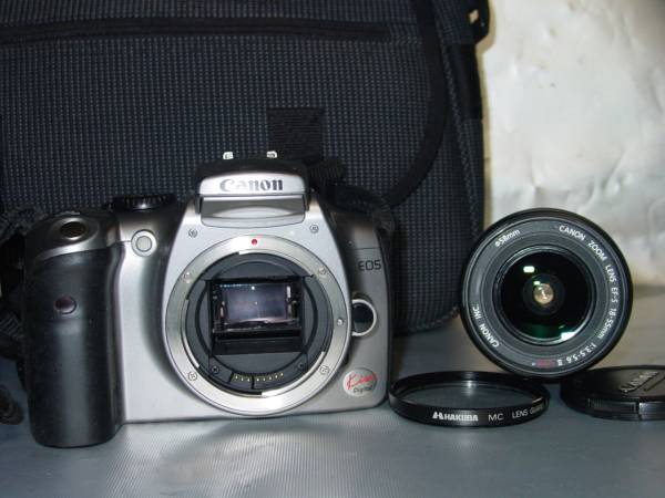☆Canon EOS　Kiss　Digital+レンズ☆