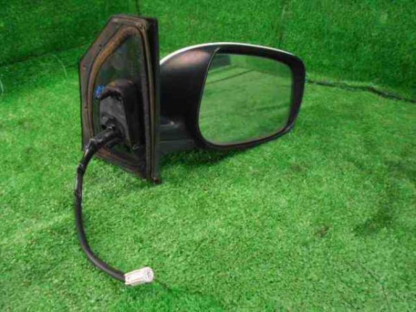 NZE141 カローラ アクシオ 右ドアミラー 109435