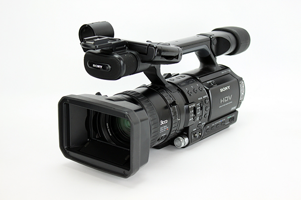 驚きの破格値，大人気 J#T / SONY 業務用 デジタルHDビデオカメラ HVR