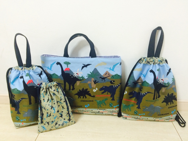 入園入学★恐竜 4点セット ハンドメイド 体操袋 デニム