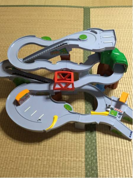 トミカ峠やまみちドライブ／高速道路にぎやかドライブWセット トミカ