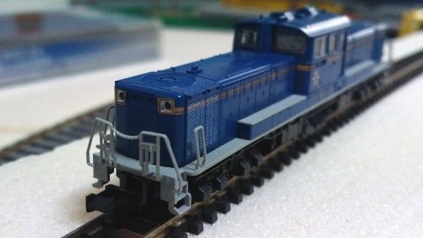 KATO 7002-3 DD51 「北斗星」色②・美品！ヘッドライト動力良好