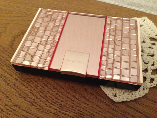 マキアージュ ファンデ ドラマティックパウダリーUV