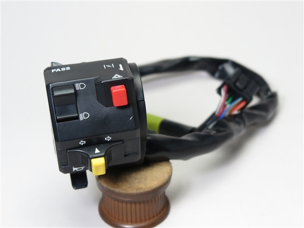 ♪BUELL/XB12Scg RLY 左側 ハンドルスイッチ /ハザード付