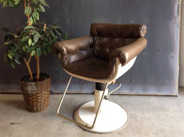 タカラベルモント (A1869) 引取限定 昭和 レトロ 床屋 椅子 レトロ