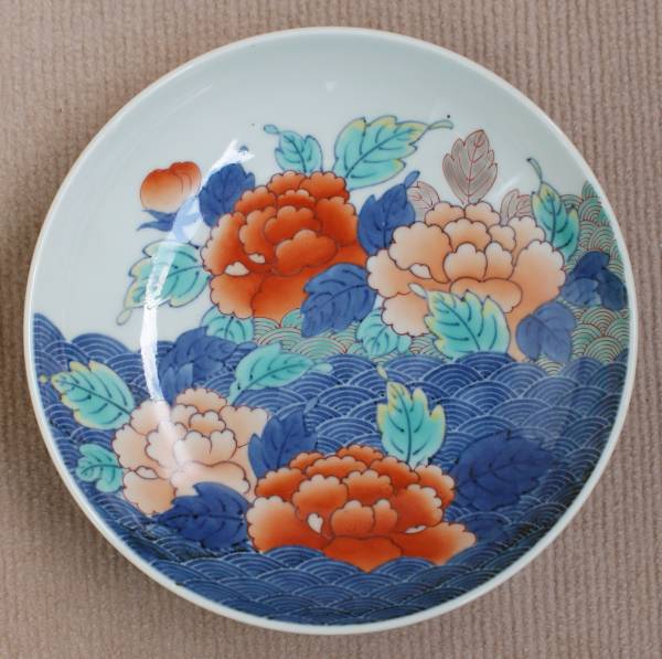 同手図録掲載品！ 後期鍋島 染付 萩水仙文中皿 「鍋島Ⅱ後期の作風を