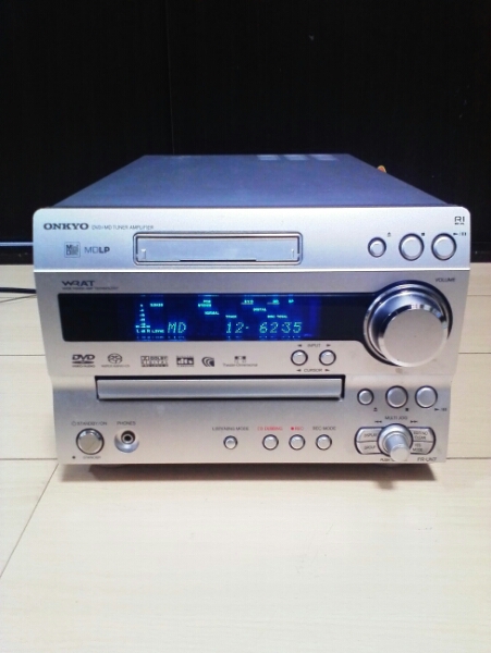 ONKYOコンポ FR-UN7 オンキヨー、ユニバーサルプレーヤー内蔵ミニコンポ