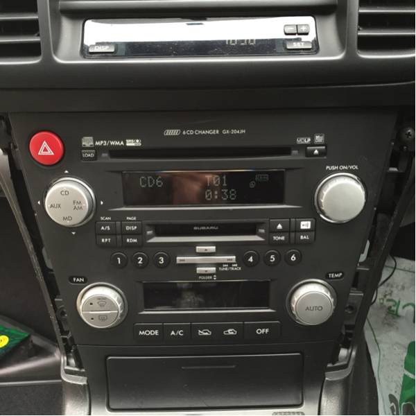 BP5後期　レガシィ　純正CD＆MDデッキ　エアコン操作付き