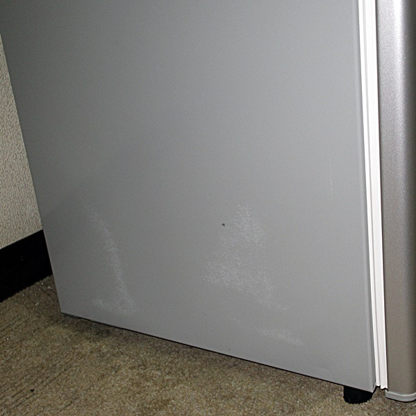 SANYO【it's】コンパクト☆2ドア冷蔵庫137L☆シルバー(5R94638) 冷凍