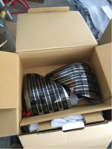 VALENTI アルファード、ヴェルファイア用LEDテールランプ！