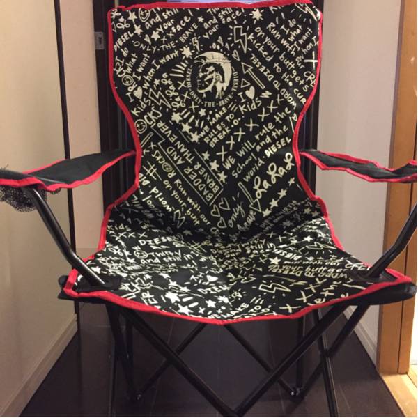 新品　DIESEL ディーゼル アウトドアチェア　 赤 ペイズリー柄 DIESEL アウトドアチェア ディーゼル 赤 レッド 公式通販 ペイズリー