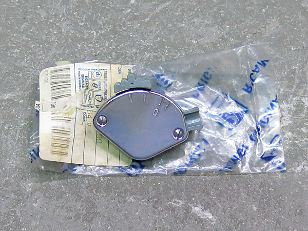 Vespa 125 51'-52' Switch New Piaggio 新品　復刻版