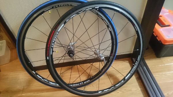 シマノ アルテグラWH－６７００　タイヤ付き 中古