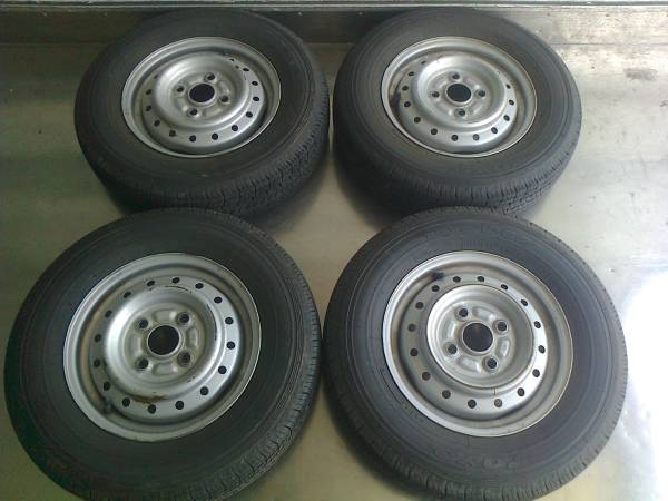 145　12　6PR 　14年製　良品　キャリー　DA63T