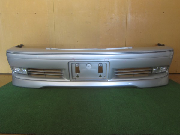 17　クラウン　JZS171　フロントバンパー スポイラー付