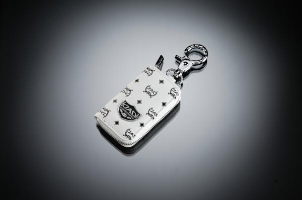 ギャルソン DAD ディルス スマートキーケース ホワイト