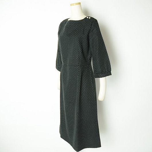 ドゥファミリィ Do Family 新品 ワンピース[TE396] M ドット柄