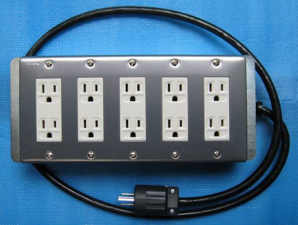 Belden非メッキ10口2P or 3Pプラグ電源タップ . or 3Pプラグ電源