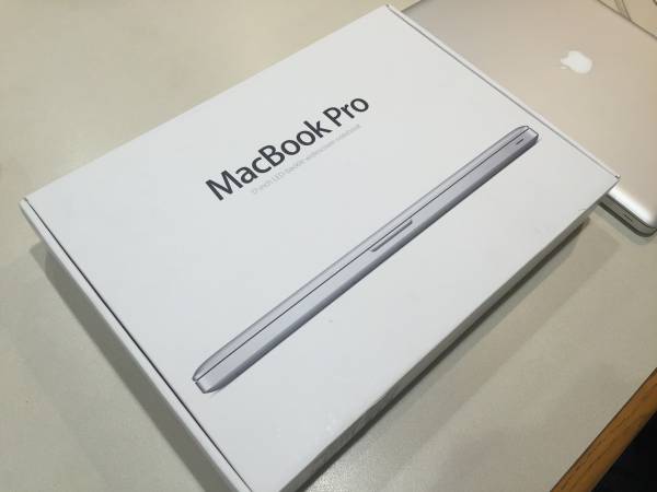 【美品ジャンク】MacBook Pro Early 2011 17inch カスタム品