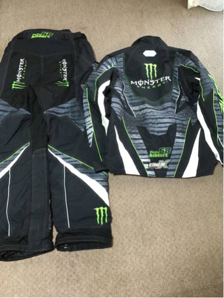 Castle X にじみで Monster Energy ジャケット スノーモービル