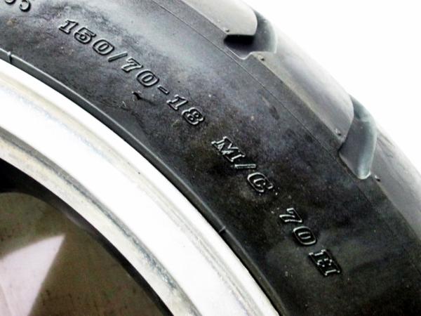 ZEXT ZRX400Ⅱ ZR400E 曲りなし 純正 リアホイール VX13 オートバイ
