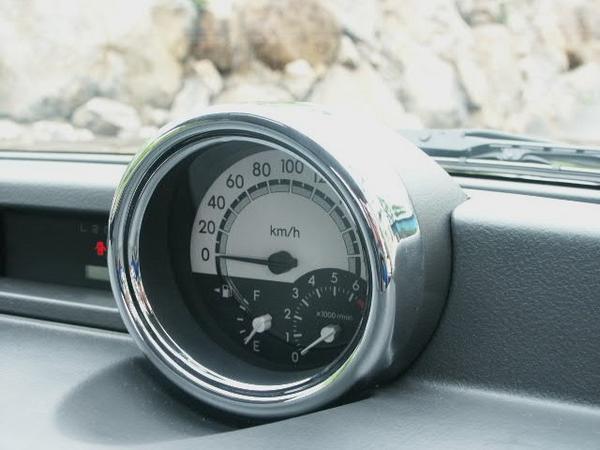 bB NCP30系 後期用 メッキ メーターフードカバー 新品