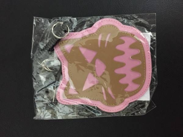 MAN WITH A MISSION　パスケース　スペアリブ　ピンク