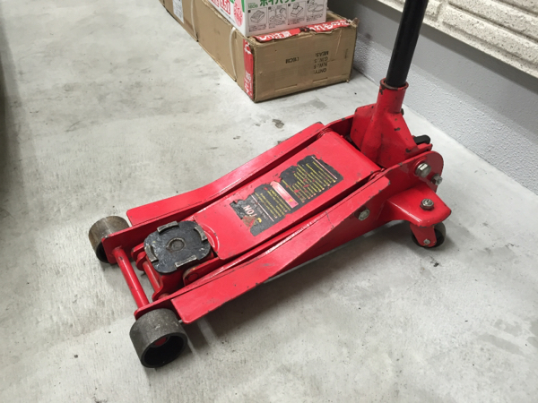 3t 低床 フロアジャッキ 油圧ジャッキ 中古美品 軽 ガレージ 中古
