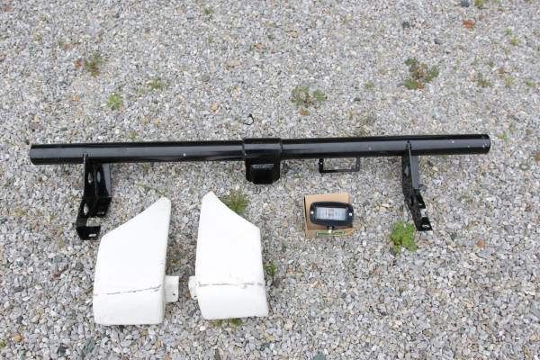 ジムニー　JB23　ヒッチメンバー　ヒッチバンパーセット