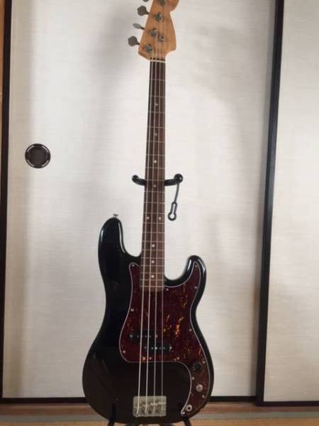 フレッシャー プレシジョンベース　中古