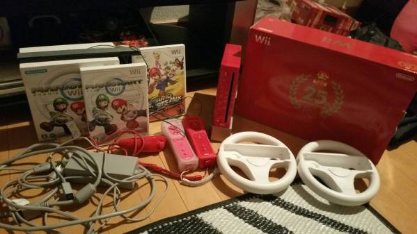 【１円美品セット】任天堂　Wii　本体　赤　マリオカートセット