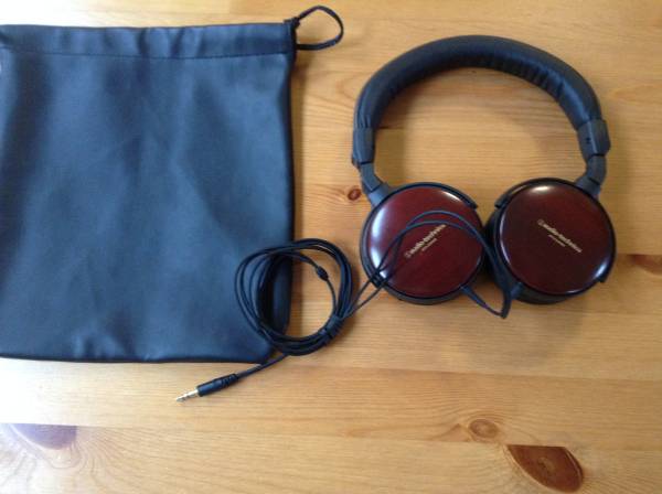 オーディオテクニカ ATH-W11JPN 交換用専用イヤパッド（未使用）付き