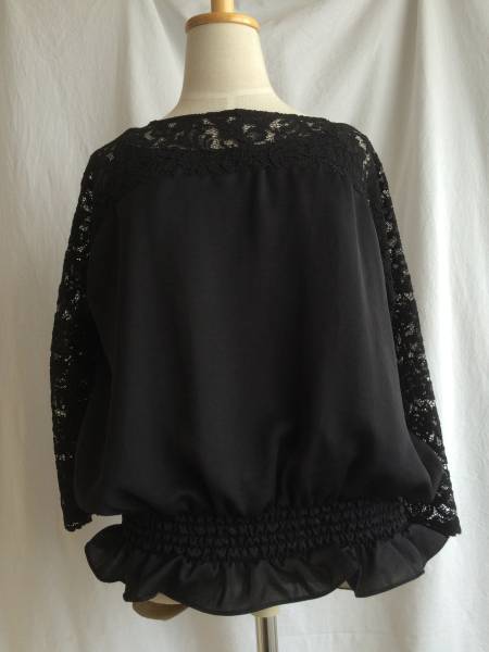 Tiara☆レースブラウス＋キャミソール付き