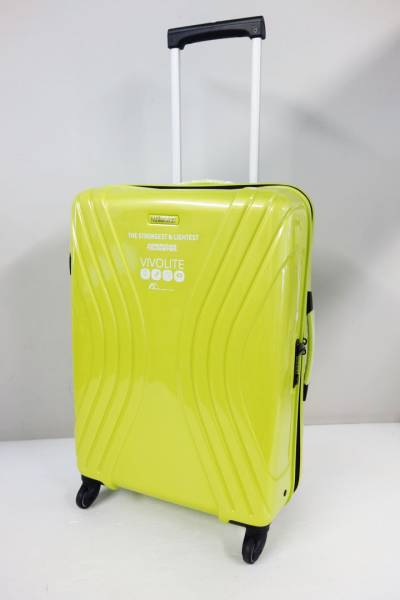 未使用[AmericanTourister]Vivolite Spinner 70cm LIME GREEN