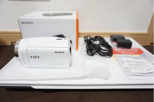 最新ビデオカメラ SONY HDR-CX675 ホワイト 付属品・保証書付 2016/05