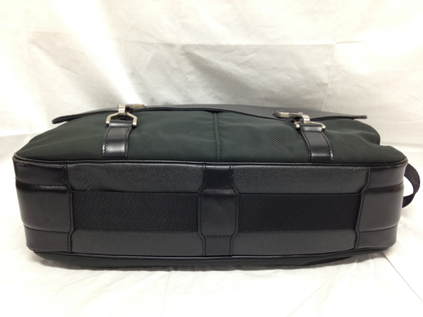 ルイ・ヴィトン】タイガ デルス アルトワーズ ショルダーBAG ルイ