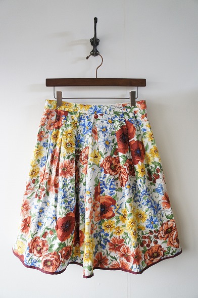 美品 Lois CRAYON ロイスクレヨン ガーデンプリントスカートM