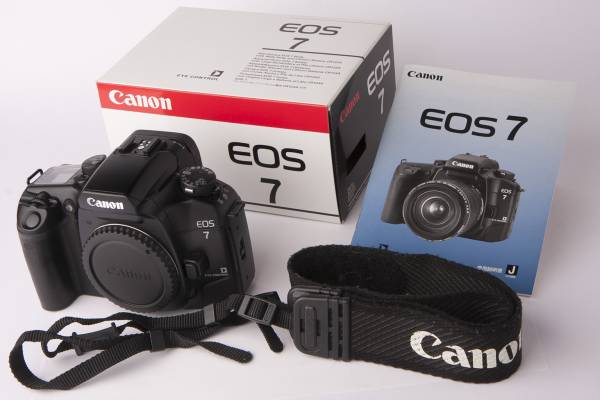 ☆Canon キヤノン EOS 7 ボディ 動作確認 ☆衝撃新級☆キャノン