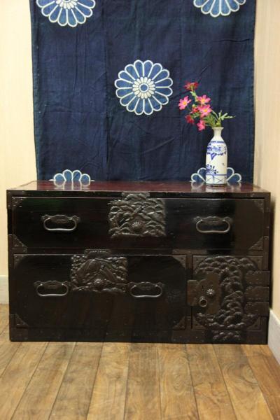 時代箪笥　庄内箪笥？家具　タンス　 チェスト 和家具 E171 庄内箪笥二段 時代箪笥 和家具 チェスト タンス33956 和タンス
