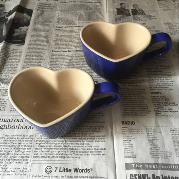 usedルクルーゼ ハートマグ2個セット