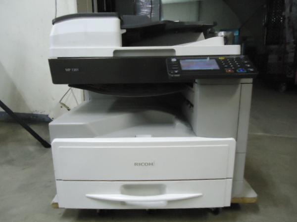 リコー モノクロ複合機 MP1301SPF 卓上 小型 3772枚 RICOH リコー 